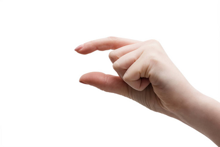 一位年轻漂亮的女士,手指分开放在白色上,做着小尺寸的手势.