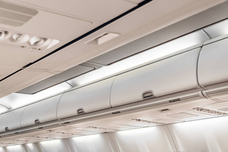 飞机行李架图片-飞机行李架素材-飞机行李架插画-摄图新视界