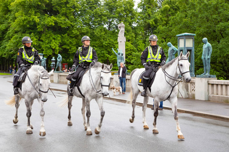 挪威奥斯陆骑警巡逻队图片