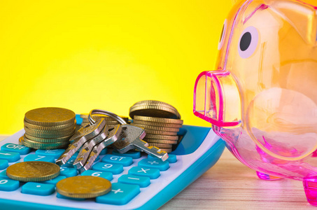 存钱罐储蓄投资理财图片