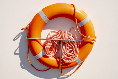 救生带救生圈图片