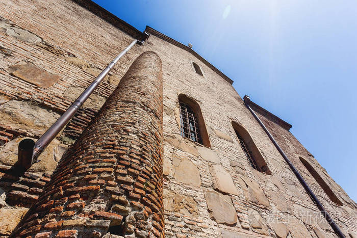 圣母院梅特基教堂的石墙格鲁吉亚第比利斯著名的地标