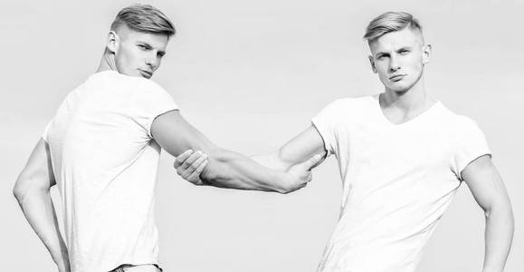 兄弟同手足头像图片