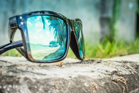 产品镜面倒影图片