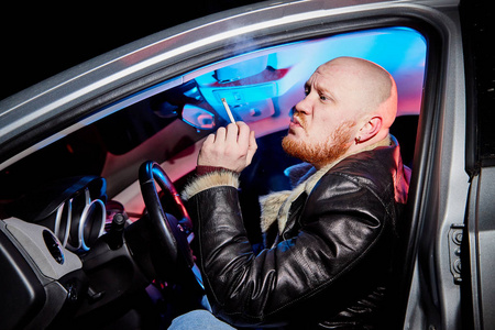 高清唯美抽烟男图片