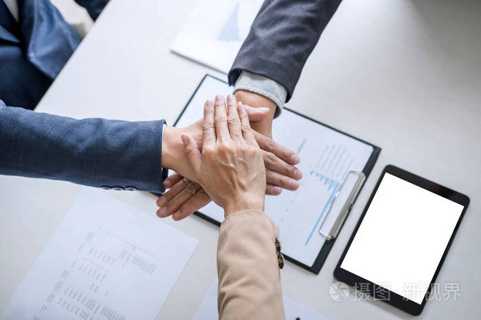 商务人士联手杜丽形象