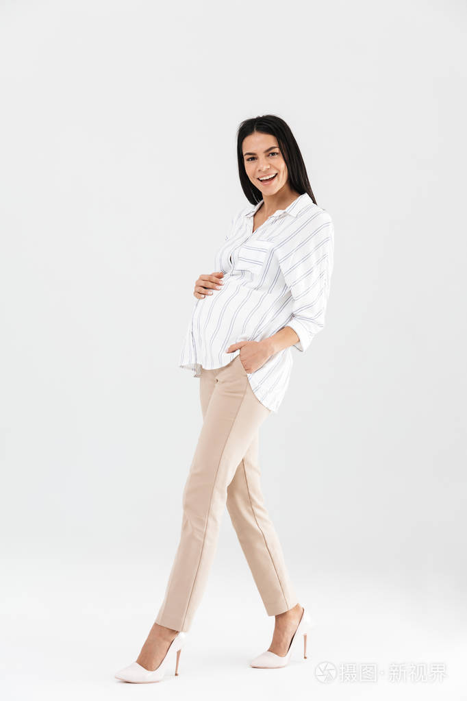 30岁美女怀孕女商人斯米林的全长照片