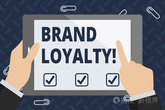 显示品牌忠诚度的文字标志概念图片致力于购买同一产品或服务的商家