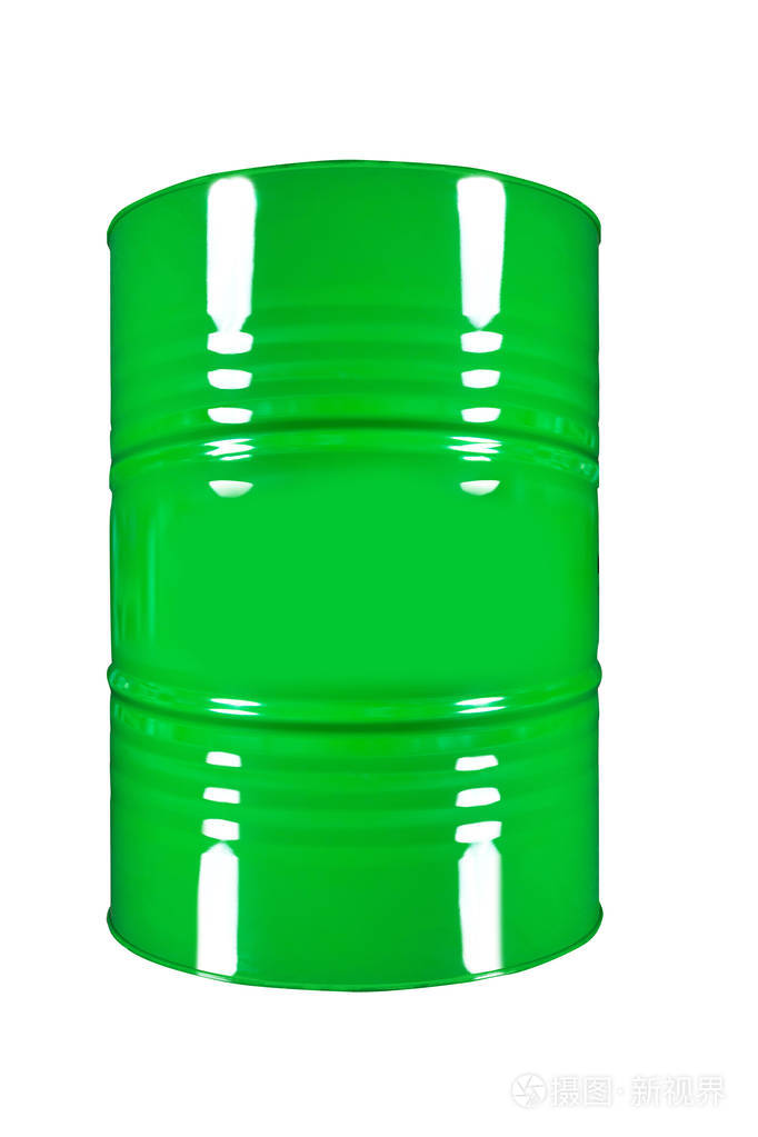 白底油隔离的绿色金属桶