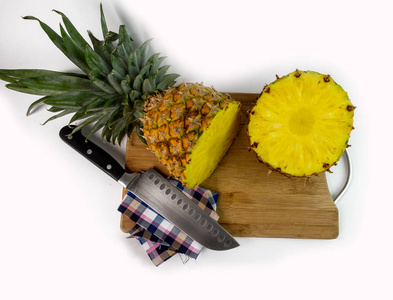 怎么切菠萝片图片