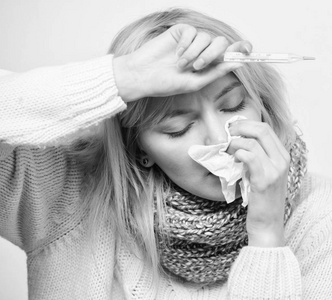 感冒了心情不好图片