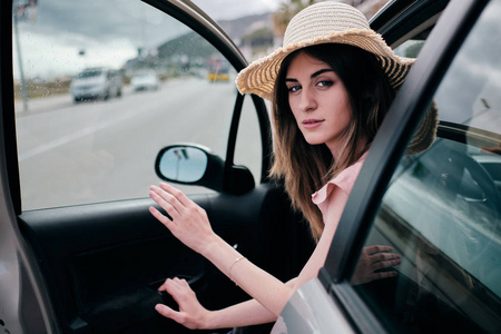 开车门皮卡车图片