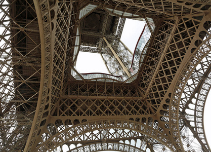 巴黎埃菲尔铁塔桁架大样底图图片
