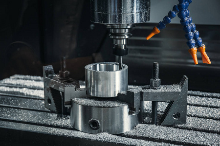 编程设备自动可编程数控机床,用于磨削和切削铁,金属加工设备照片