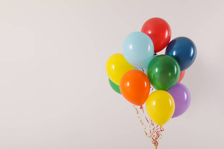 投票在气球上的文本图片