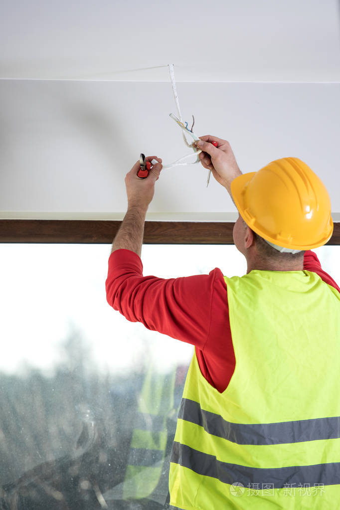 工作电工家庭装修电气安装电工之手勤杂工