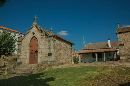 中世纪圣安东尼和加略山小教堂图片