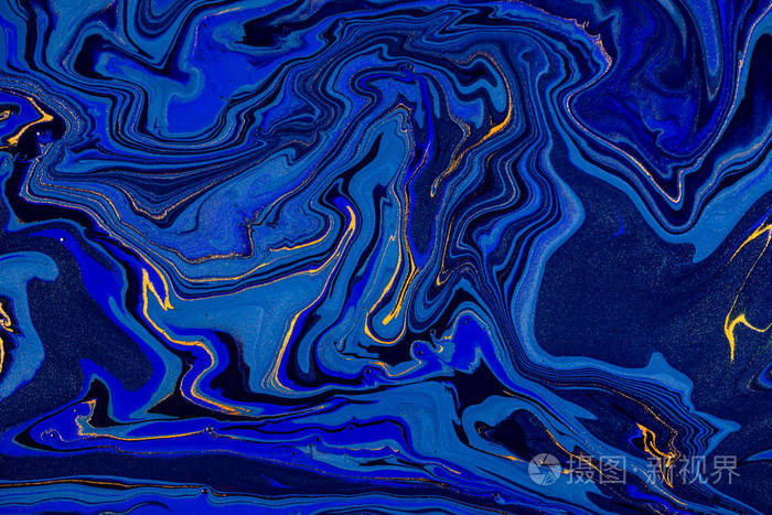 抽象的流体亚克力绘画.现代艺术.大理石蓝色抽象背景.液态大理石图案