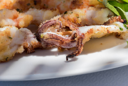 花枝鱿鱼串图片