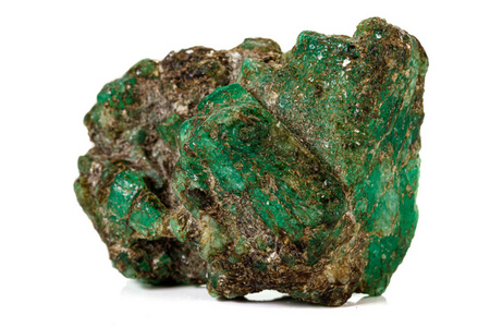 绿色电气石图片