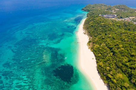 普卡贝壳海滩.海景与长滩岛,菲律宾,俯视.照片