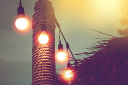 安静的灯光图片