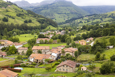 农村的西班牙景观图片-农村的西班牙景观素材-农村的西班牙景观插画