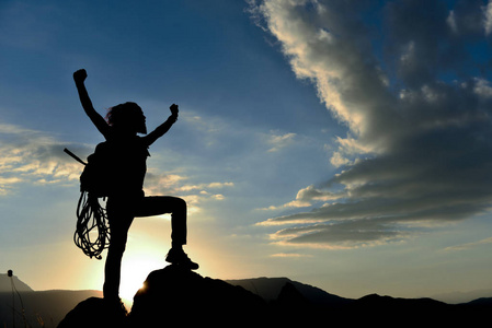 成功登山者的美好回忆照片