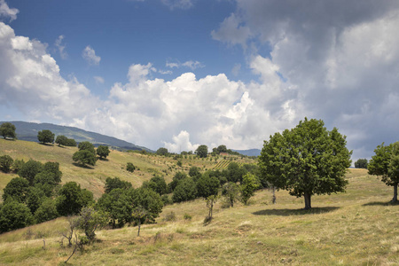 保加利亚奥格拉什登山风景图片
