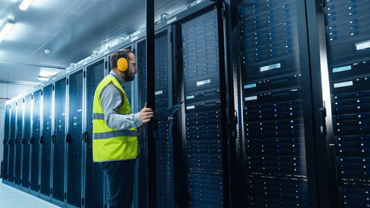 数据管理员图片