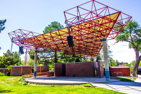 室外露天舞台照片