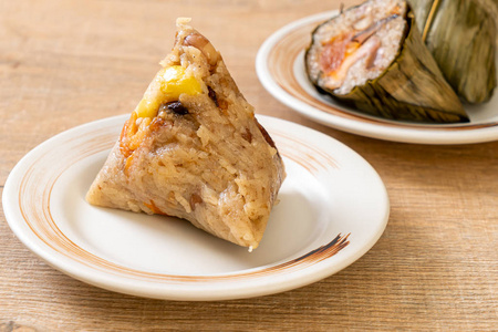 sticky rice dumpling照片