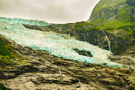 挪威博雅布林冰川图片