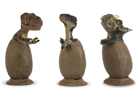 幼年迅猛龙和幼年三角龙在白色背景上被隔离石灰和龙蒿的饮料暴龙图标