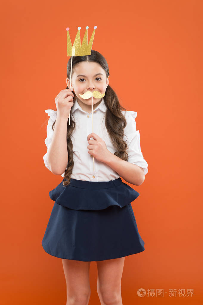 女学生金王冠 公主 一流的女王 自恋情结 快乐和快乐的概念 玩得开心的女孩 国际儿童节 高贵的公主 摄影棚道具 顽皮的公主照片 正版商用图片2mglsk 摄图新视界 女学生金王冠 公主 一流的女王 自恋情结 快乐和快乐的概念 玩得开心的女孩 国际儿童节 高贵的公主 摄影棚道具 顽皮的公主照片 正版商用图片2mglsk 摄图新视界