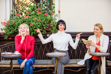 女性休闲.爱好和休闲.不同的兴趣.周末休闲放松.