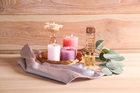 摆爱心蜡烛图片