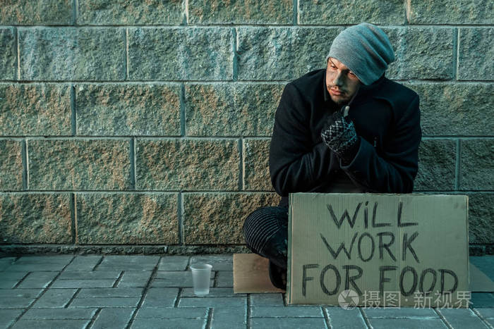 无家可归者,瘾君子,贫穷,绝望的概念.