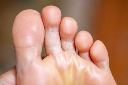 男人的脚趾,健康的脚趾甲照片