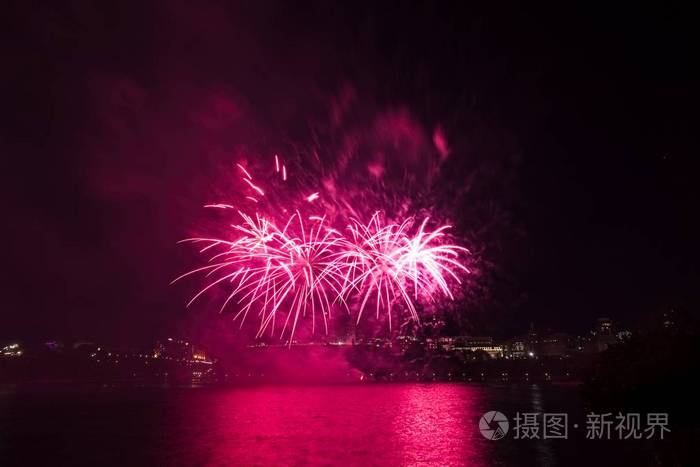 爆裂 生日 天空 庆祝 七月 节日 新的 爆发 周年纪念日