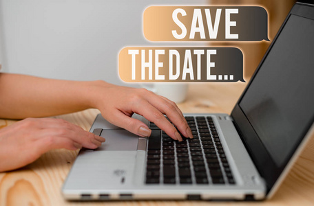 商业理念为组织活动做好准备,特别活动组织者女性笔记本电脑智能手机