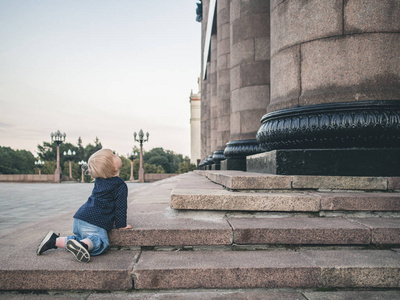 前面的台阶图片