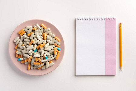 铅笔药物图片-铅笔药物素材-铅笔药物插画-摄图新视界