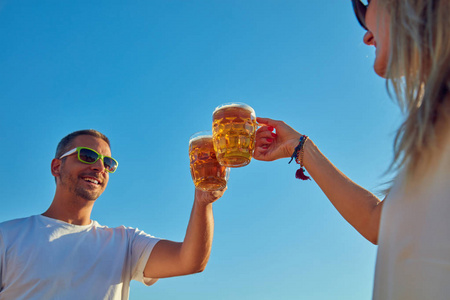 享受你的夏日时光图片