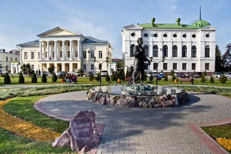 欧洲喝酒农民复古俄罗斯坦波夫-2012年6月24日:坦波夫农民一号纪念碑