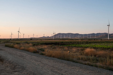清洁能源风力发电场图片