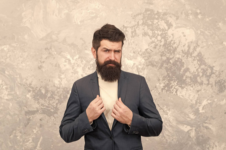 一个人休闲装图片