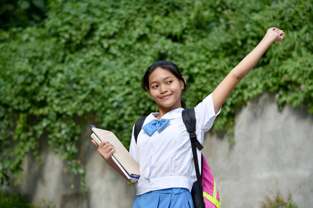 青春少女与幸福图片