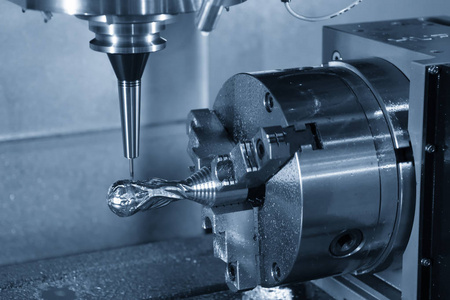 制造业指数用五轴数控铣床加工样件.照片