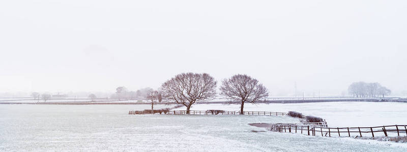 英国英国一月下雪图片